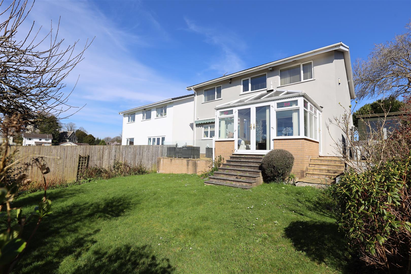 Elms Park, Miskin, Pontyclun